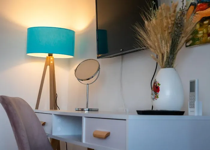 Portita Spre Delta דירה